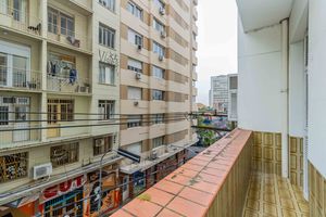 Image 33 - 878339