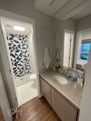 Image 9 - 878340