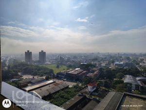 Image 17 - 878341