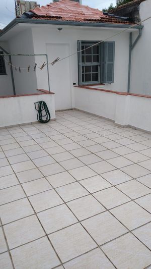 Image 31 - 878342