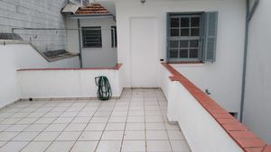 Image 33 - 878342