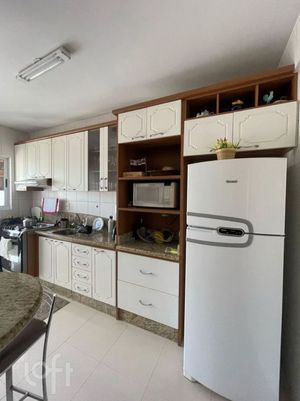 Image 6 - 878343