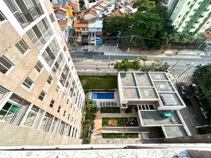 Image 4 - 878348