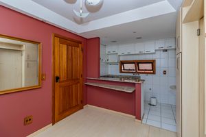 Image 10 - 878349