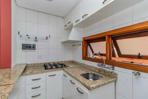 Image 11 - 878349