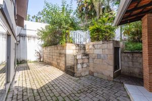 Image 35 - 878361