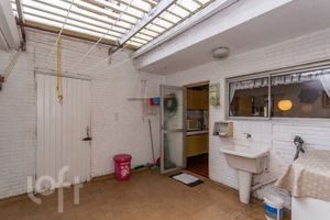 Image 15 - 878361