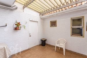 Image 13 - 878361