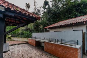 Image 29 - 878372
