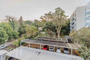 Image 17 - 878372