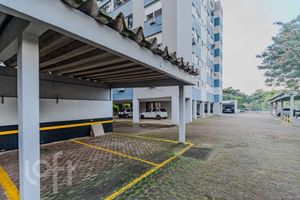 Image 20 - 878372