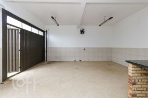 Image 23 - 878377