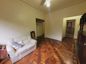 Image 1 - 878385