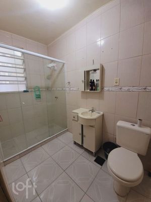 Image 12 - 878385