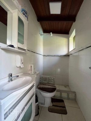 Image 9 - 878391
