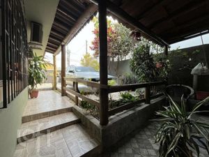 Image 0 - 878391