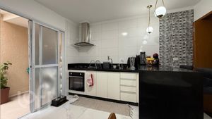 Image 8 - 878392