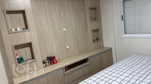 Image 4 - 878393