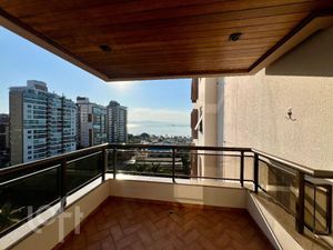 Image 31 - 878395