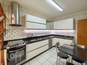 Image 17 - 878396