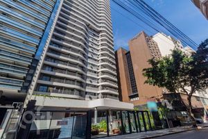Image 17 - 878404