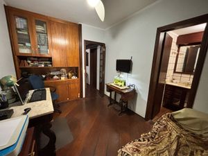 Image 23 - 878412