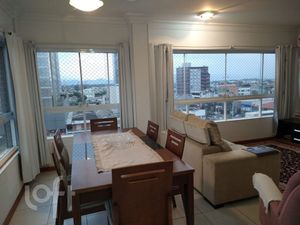 Image 8 - 878418