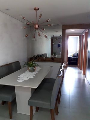 Image 17 - 878429