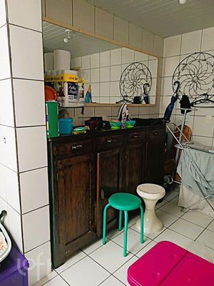Image 24 - 878434