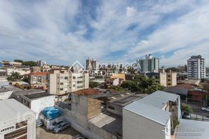 Image 5 - 878437
