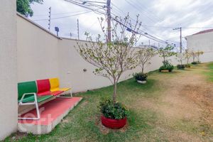 Image 35 - 878439