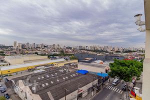 Image 10 - 878439