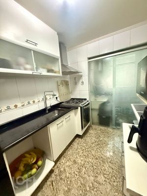 Image 9 - 878441