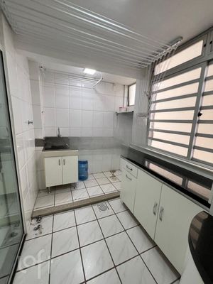 Image 19 - 878463