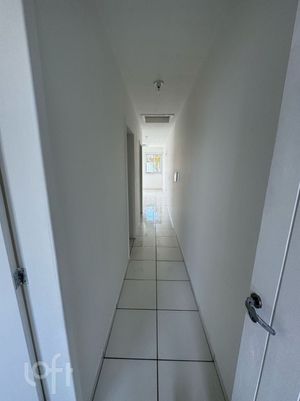 Image 2 - 878464