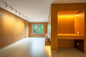 Image 18 - 878465