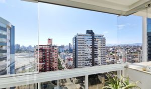 Image 18 - 878467