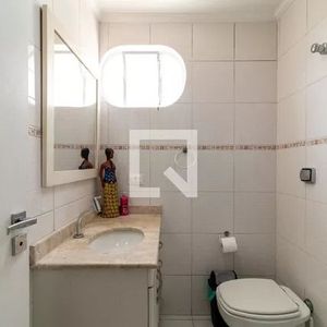 Image 3 - 878469