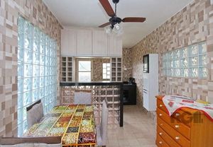 Image 9 - 878487