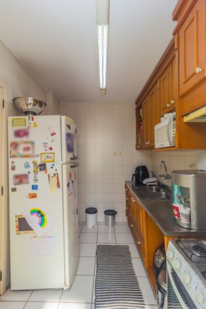Image 21 - 878488