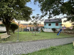 Image 19 - 878491