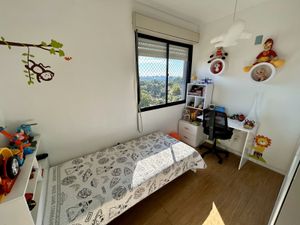 Image 8 - 878491