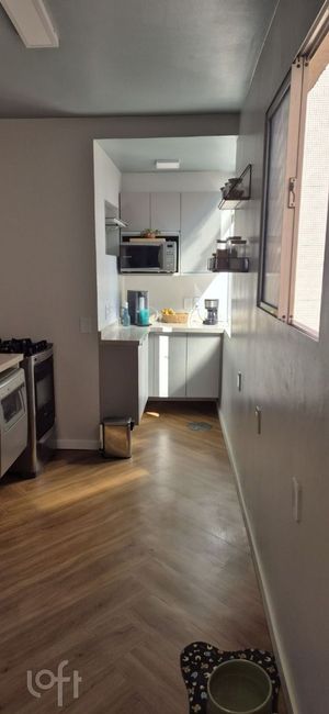Image 21 - 878492