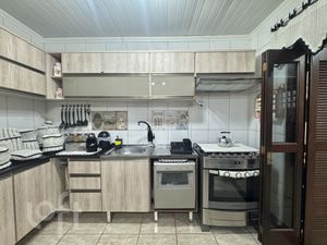 Image 12 - 878546