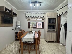 Image 13 - 878546