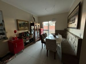 Image 25 - 878553