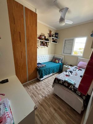 Image 8 - 878554