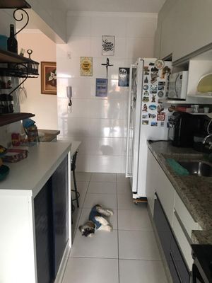Image 7 - 878554