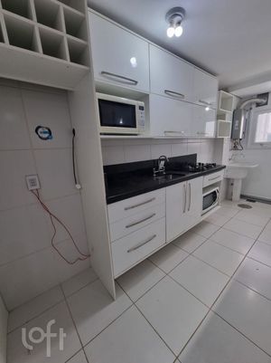 Image 4 - 878555