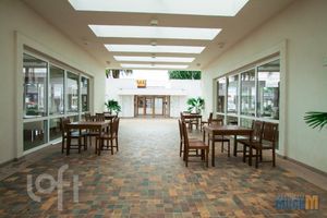 Image 16 - 878555